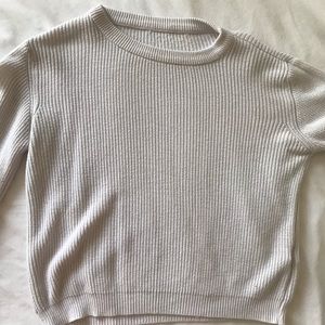 Brandy Melville sweater